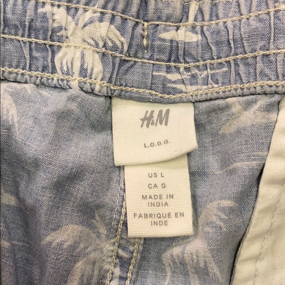 Draw string shorts - Picture 3 of 3